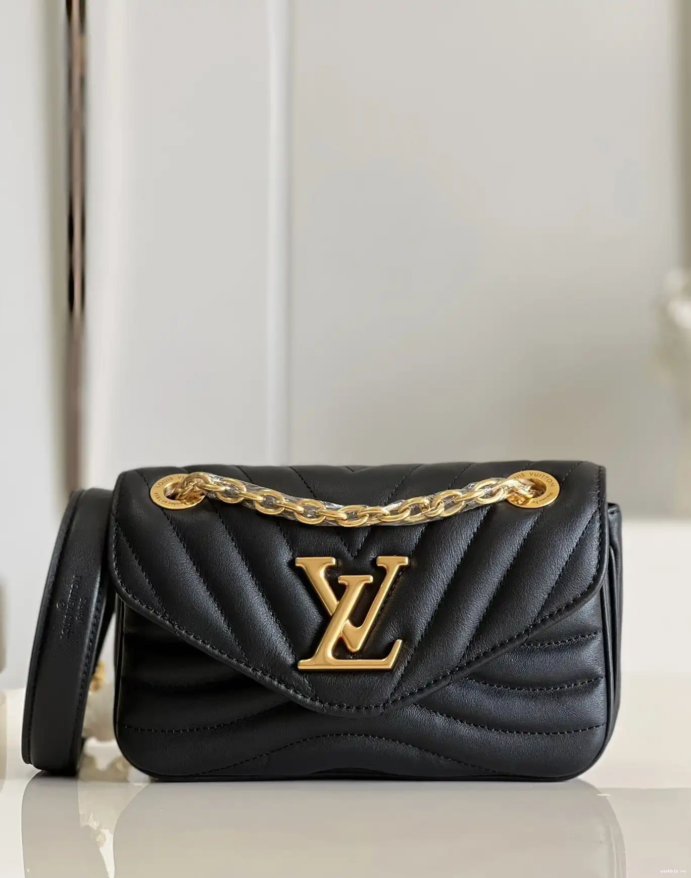 WIS WAVE CHAIN VUITTON PM LOUIS NEW BAG 0527